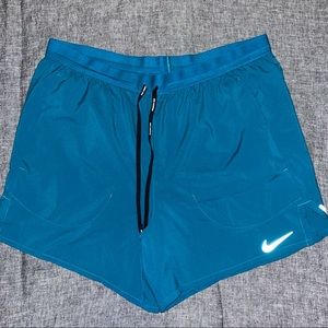 Nike Running Shorts 5”
